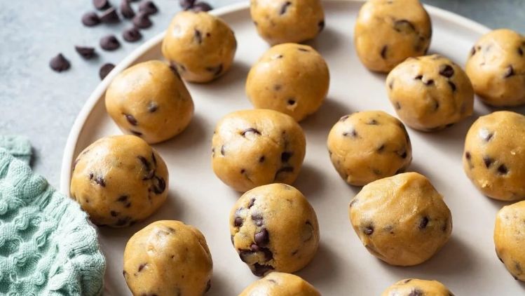 Cookie Dough Protein Bites